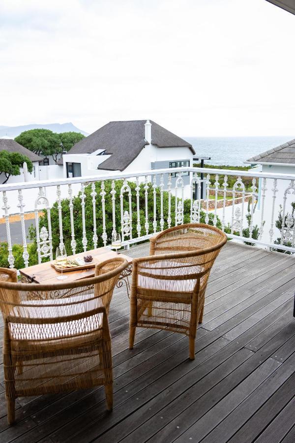 Villa Le Roc Kleinmond Accommodation ภายนอก รูปภาพ